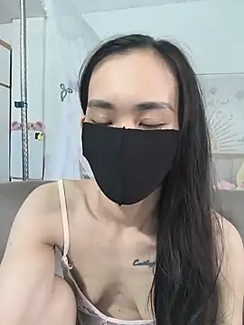 I AM NOT A SLUT online show from 05/20/26, 04:18