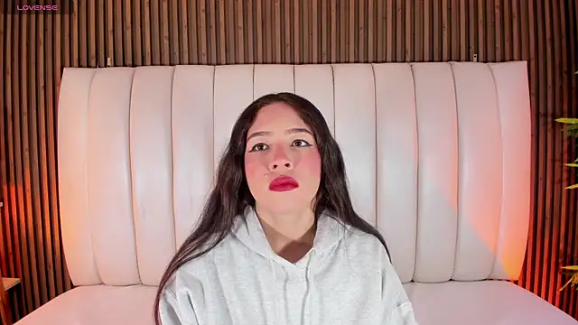 SaraRiley online show from 02/26/26, 10:53