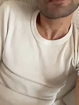 Snapshot of athenphysics chatting on 12/30/24, 10:53 athenphysics online show from 12/30/24, 10:53