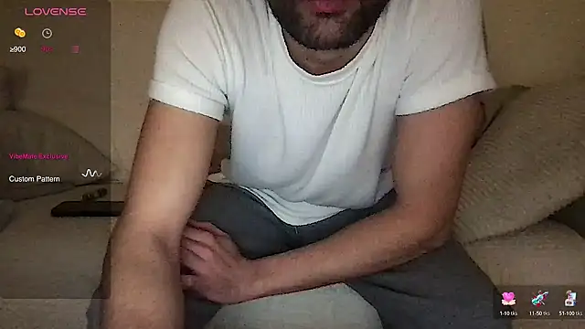 Snapshot of athenphysics chatting on 01/11/25, 04:14 athenphysics online show from 01/11/25, 04:14