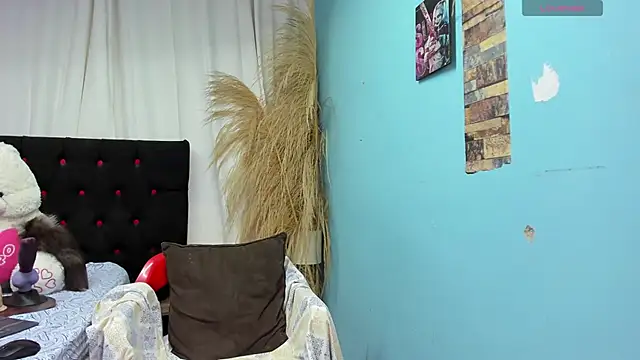 natacha wolf online show from 02/26/26, 08:02