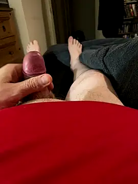 Snapshot of chatting on 12/16/25, 08:47 online show from 12/16/25, 08:47