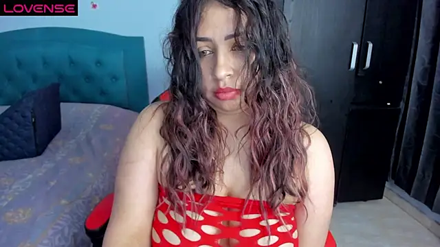 charlotee lovee69 online show from 01/26/25, 01:31