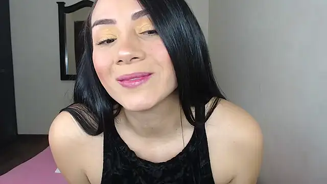 Snapshot of celeste_2023 chatting on 01/04/25, 02:35 celeste 2023 online show from 01/04/25, 02:35