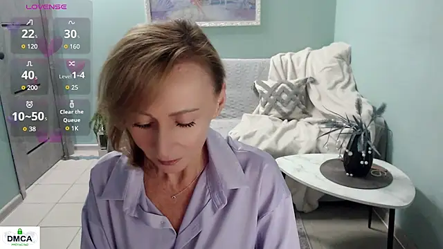 Snapshot of HornyMilf_777 chatting on 07/23/26, 06:22 HornyMilf 777 online show from 07/23/26, 06:22