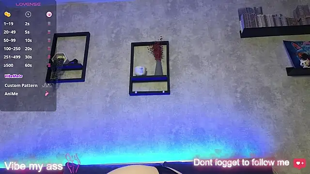 Vikki White online show from 03/21/25, 11:12