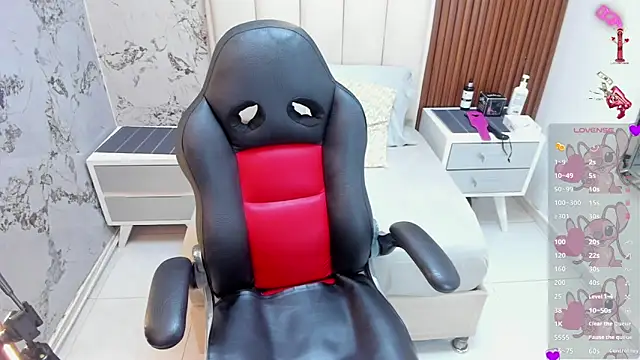 MILEY JOAS2 online show from 04/17/26, 08:01