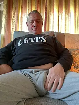 Russirayu online show from 01/11/26, 09:25