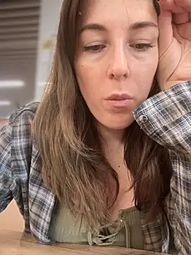 MommmyYummy online show from 09/15/25, 07:30