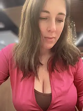 MommmyYummy online show from 04/14/26, 10:54