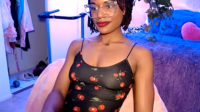 CocoSage online show from 03/04/26, 06:41