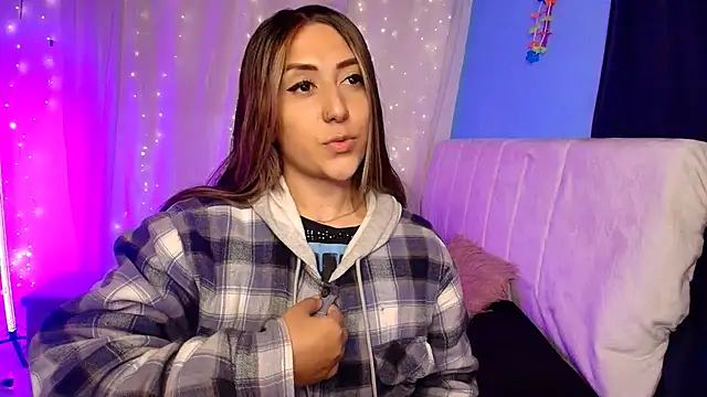 Natasha Wilde  online show from 09/15/25, 11:27