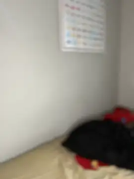 4kUsh2Fashion0 online show from 02/02/25, 08:30