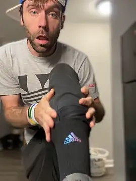 4kUsh2Fashion0 online show from 09/17/25, 09:16