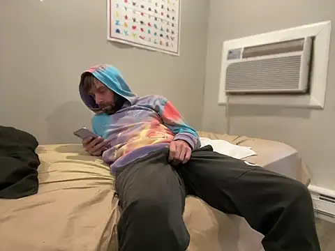 4kUsh2Fashion0 online show from 10/13/25, 03:45