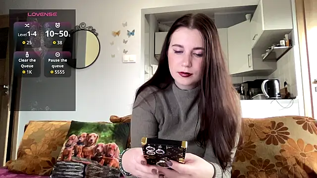 Teylor Love online show from 11/14/25, 01:10