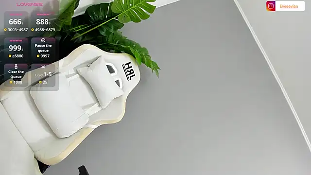 EveEvian online show from 02/20/26, 02:08