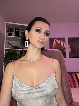 KatyEvanss online show from 12/13/24, 06:27