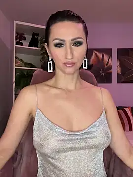 KatyEvanss online show from 02/01/25, 07:13