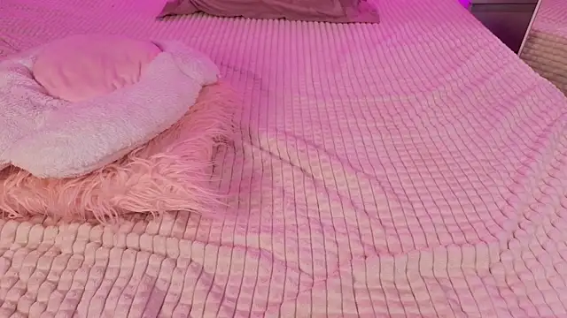 laney vil online show from 12/14/24, 10:28