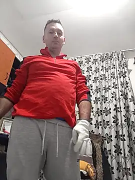 Snapshot of florin421 chatting on 02/20/26, 01:22 florin421 online show from 02/20/26, 01:22