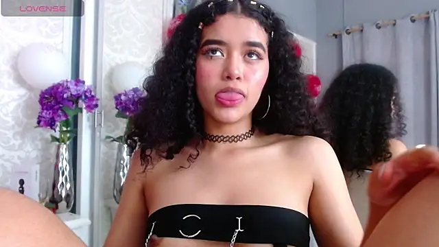 Snapshot of Angela_lovee chatting on 01/03/25, 03:55 Angela lovee online show from 01/03/25, 03:55