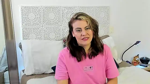 V monse online show from 12/17/24, 03:06