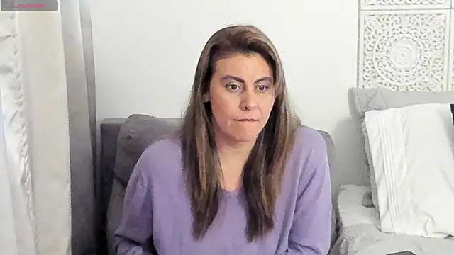 V monse online show from 11/20/25, 11:26