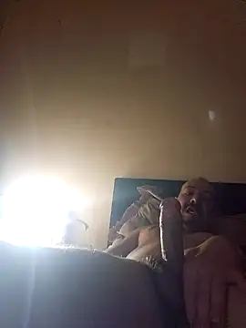 Snapshot of antoniox1978 chatting on 12/02/24, 04:09 antoniox1978 online show from 12/02/24, 04:09