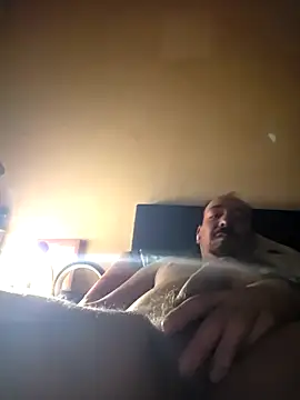 Snapshot of antoniox1978 chatting on 01/15/26, 04:22 antoniox1978 online show from 01/15/26, 04:22