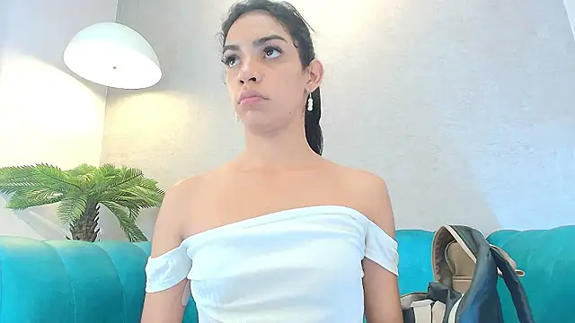 Snapshot of Alahia_Rodriguez chatting on 02/20/26, 07:47 Alahia Rodriguez online show from 02/20/26, 07:47