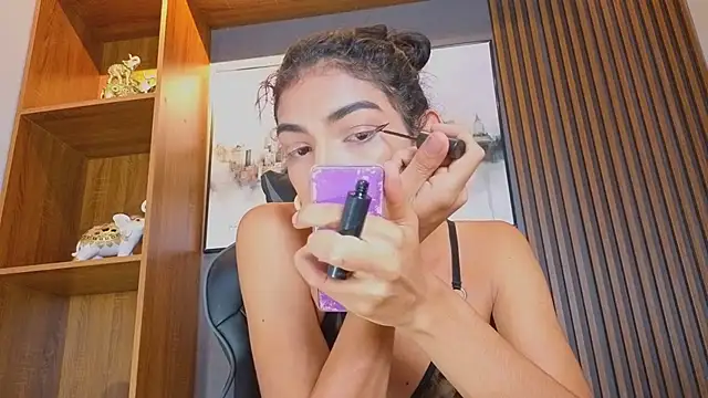 Alahia Rodriguez online show from 05/09/26, 07:30