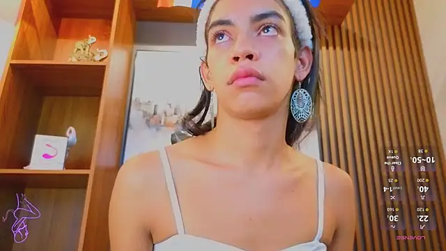 Alahia Rodriguez online show from 07/13/26, 12:41