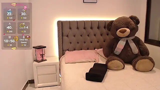 Nicols66 online show from 09/20/25, 10:11