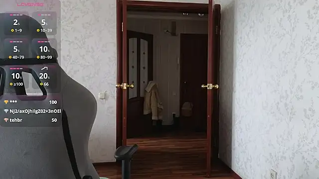 Nelly Fischer online show from 12/18/24, 10:40