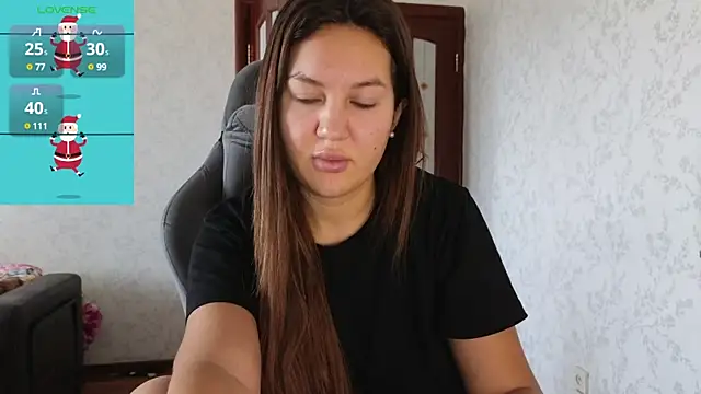 Nelly Fischer online show from 01/07/25, 06:27