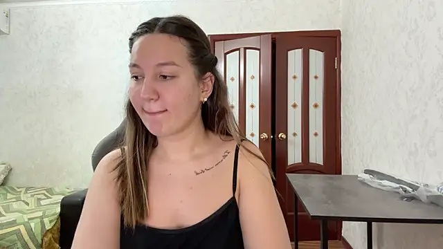 Nelly Fischer online show from 05/30/26, 11:07