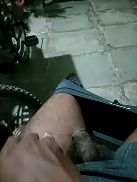 samlord261 online show from 04/19/26, 05:07