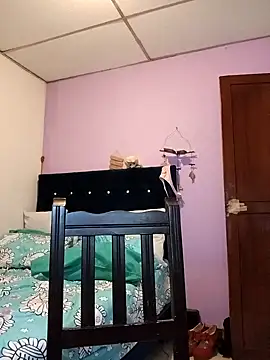 EllisW8 online show from 03/19/26, 11:42