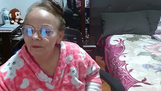 asleycavta online show from 09/10/25, 02:22