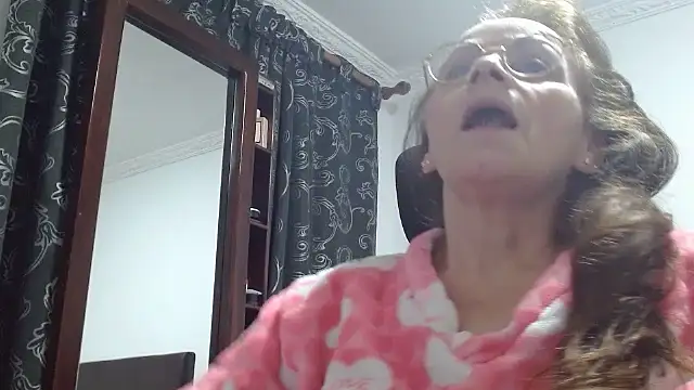 asleycavta online show from 10/08/25, 03:48