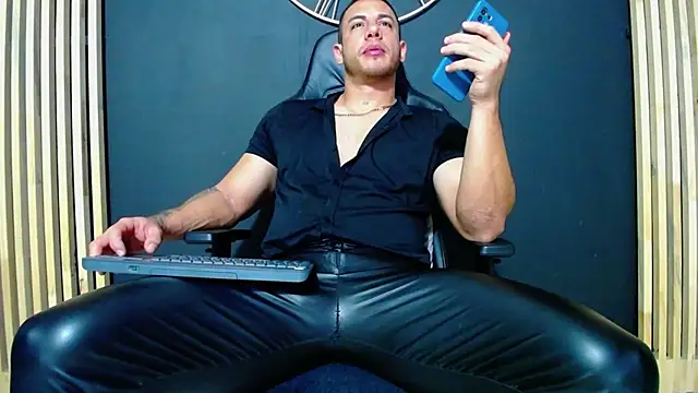 Maxxxpowerful online show from 03/06/25, 02:41