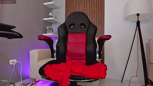 liam collins21 online show from 02/07/25, 02:47