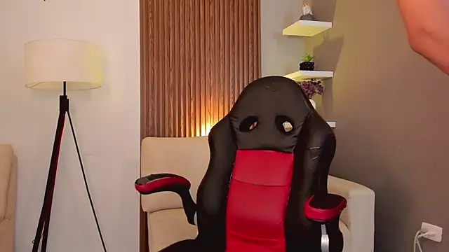 liam collins21 online show from 02/28/25, 02:53