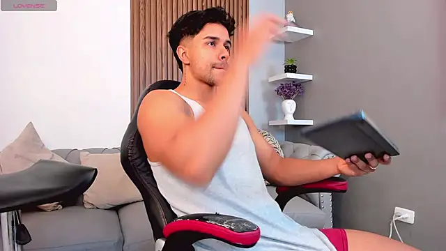 liam collins21 online show from 03/05/25, 11:49