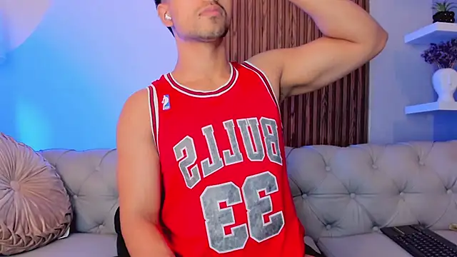 liam collins21 online show from 03/14/25, 05:57