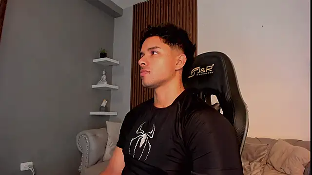 liam collins21 online show from 09/10/25, 11:43