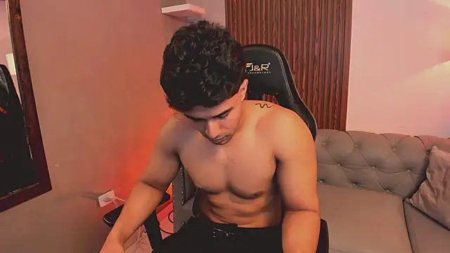 liam collins21 online show from 01/15/26, 12:10