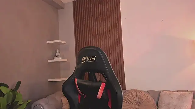 Snapshot of liam_collins21 chatting on 02/07/26, 11:47 liam collins21 online show from 02/07/26, 11:47