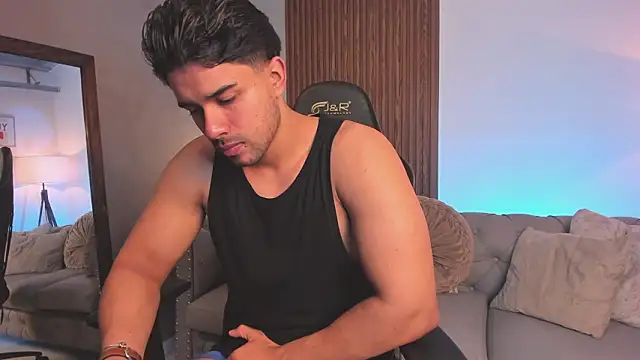 Snapshot of liam_collins21 chatting on 02/22/26, 11:42 liam collins21 online show from 02/22/26, 11:42